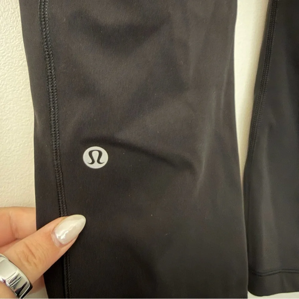 Lululemon Speed Up Tight 25” Black Leggings